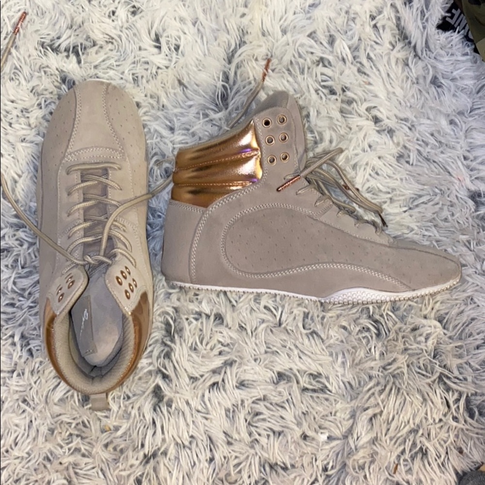 Ryderwear rose gold lifting shoes